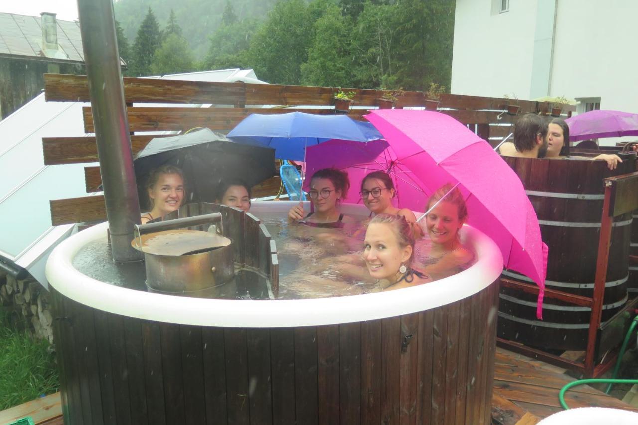 Riversong Centre Thermal Les Plans-sur-Bex エクステリア 写真